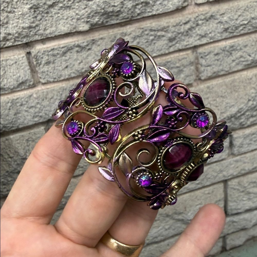 Purple  gemstone bangle